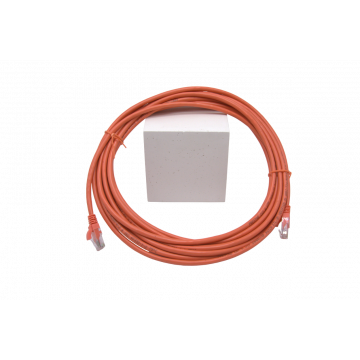 Oranje Zybrnet 500 Cat.6 U/UTP LSZH patchkabel van 10m